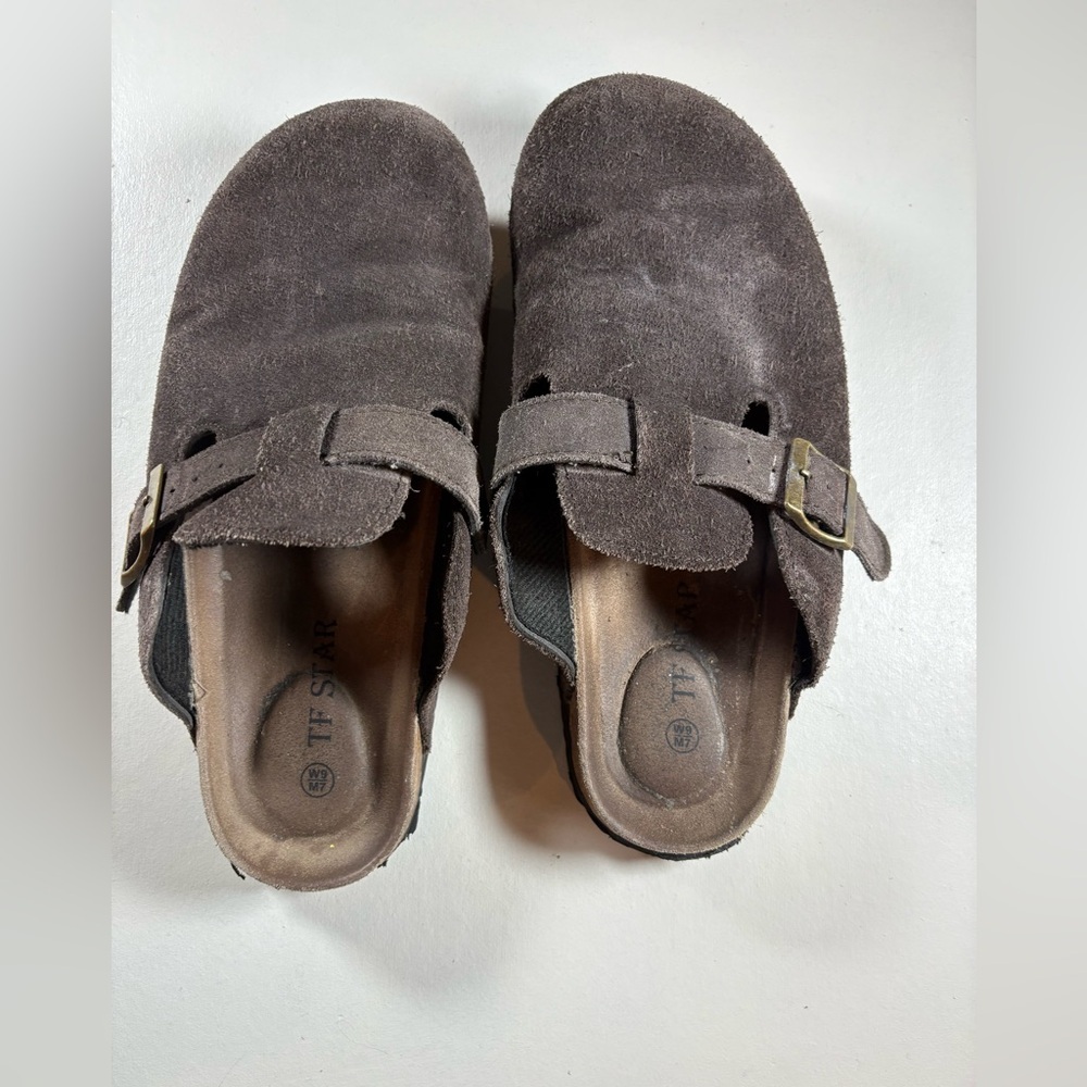 Women's Suede Buckle Loafers - Gray